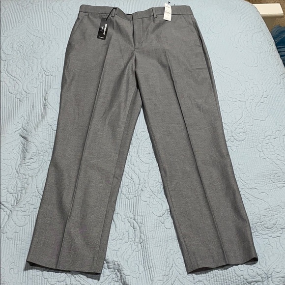 Express modern fit slacks black and white pattern - Picture 3 of 5